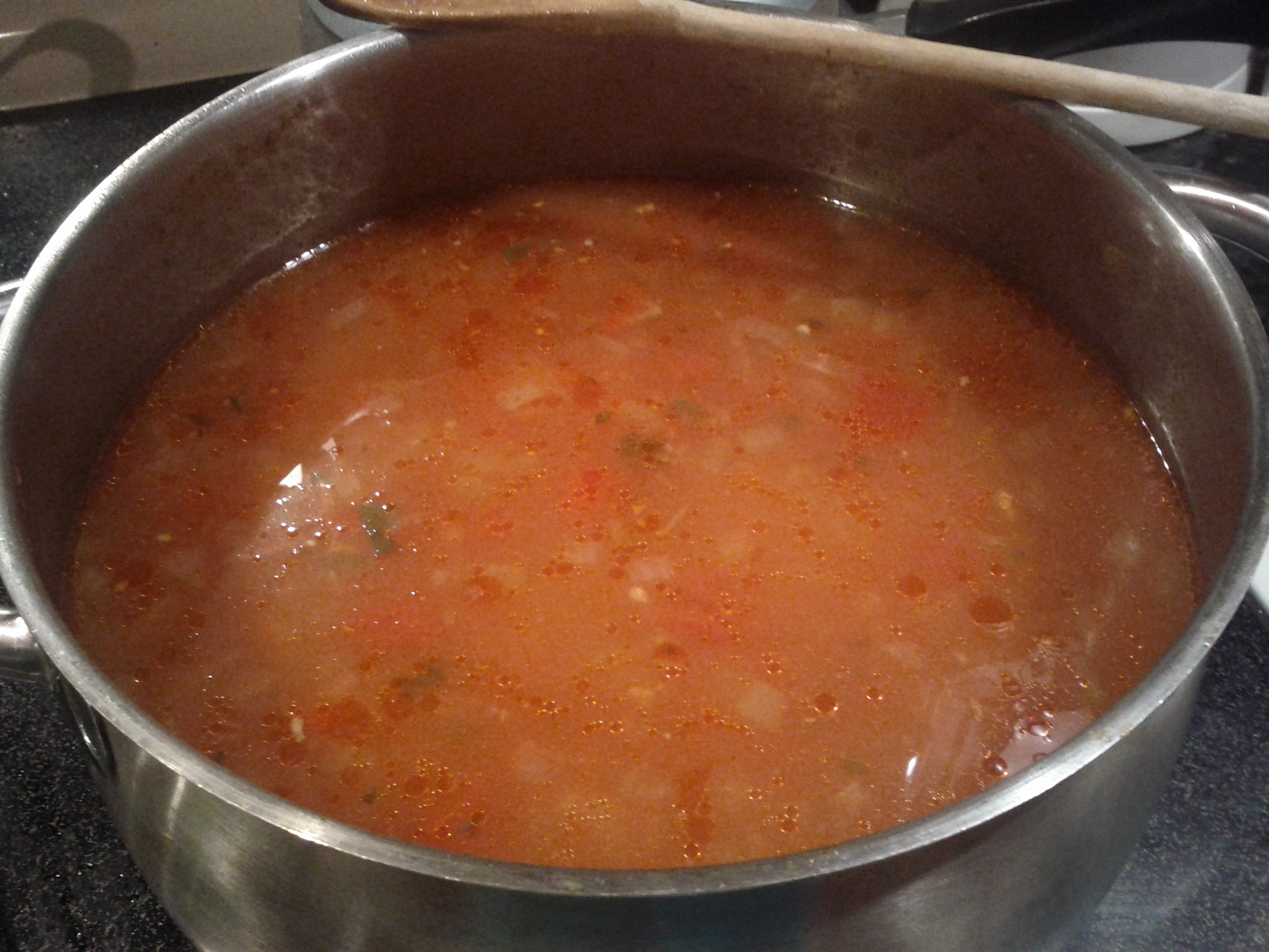 Суп харчо сколько риса. Фото харчо в кастрюле. Рецепт харчо из говядины классический с рисом с фото пошагово.